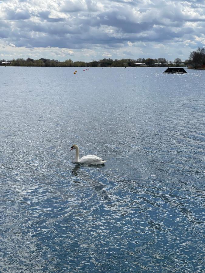 Sunscape Breaks At Tattershall Lakes Hotel Buitenkant foto